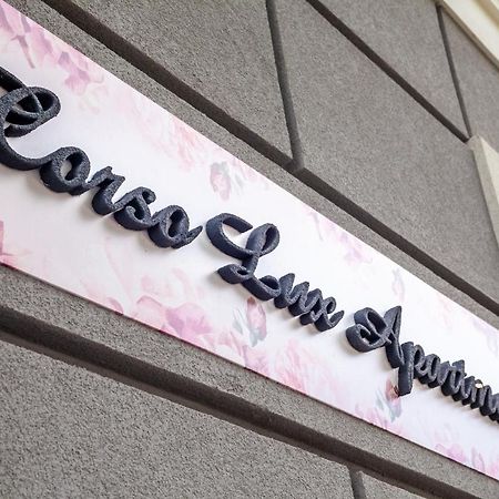 Corso Lux Apartman Gyula Eksteriør bilde