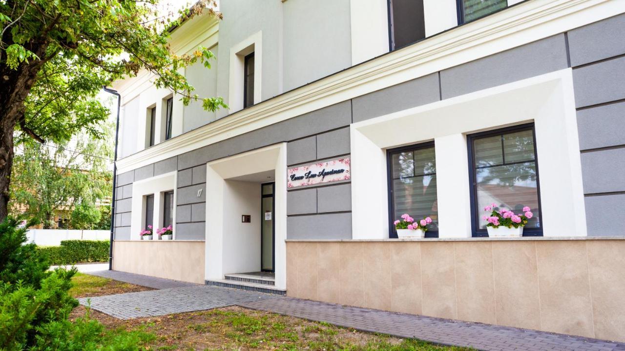 Corso Lux Apartman Gyula Eksteriør bilde